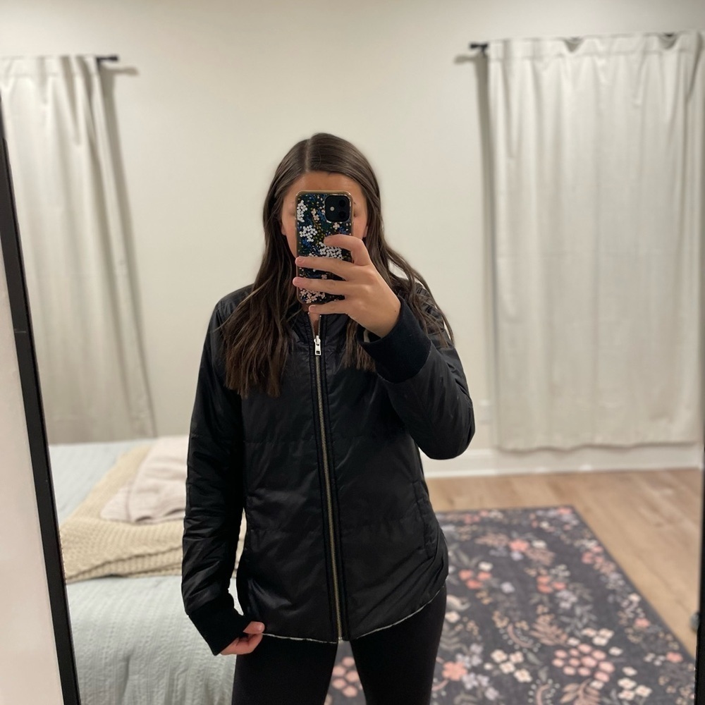Athleta Women's Black Reflective Reversible Quilted Jacket